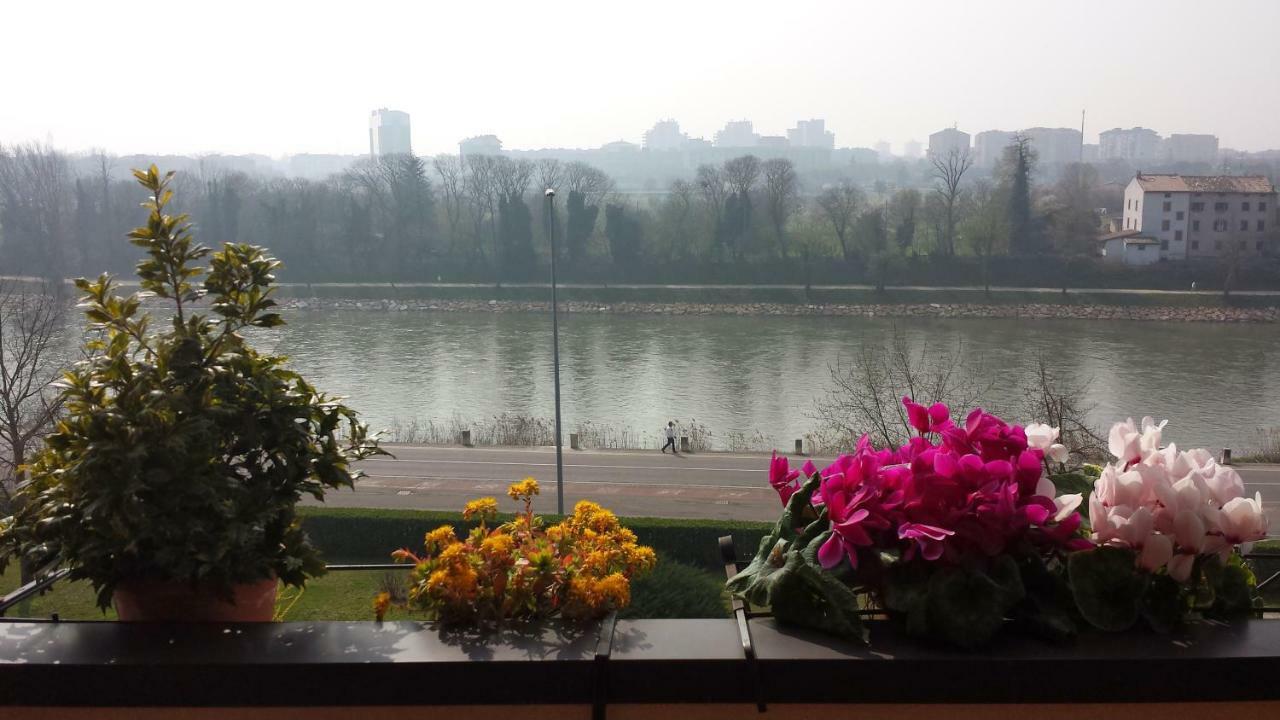 Verona Amazing River View Exterior foto